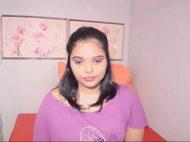 Live sex webcam photo for Indiankimmy #255584621