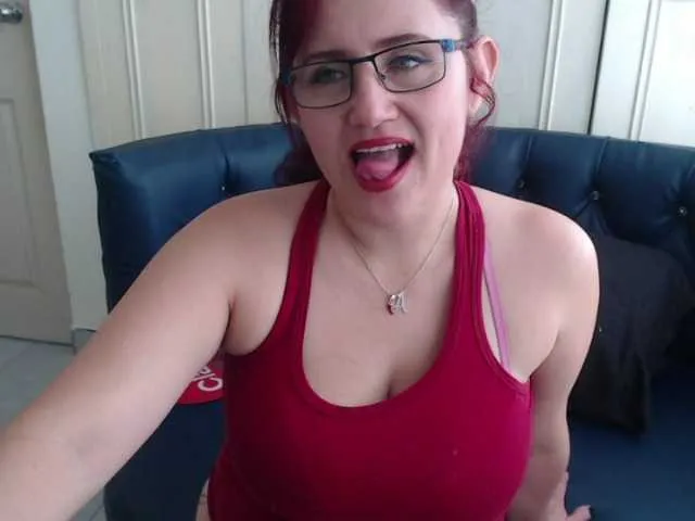 Live sex webcam photo for BeautyEyes #254562491