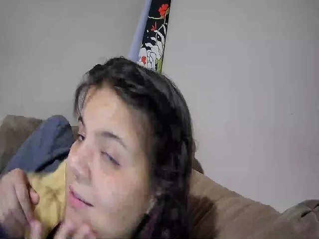 Live sex webcam photo for Lilmisspurp #262986010