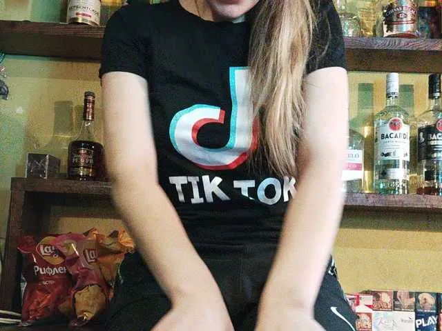 Live sex webcam photo for Man4ester06 #241061987