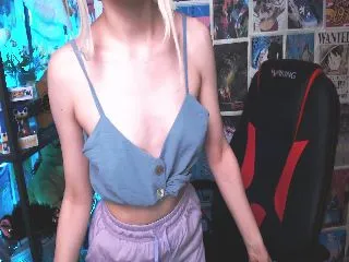 Live sex webcam photo for Manarose27 #252013561