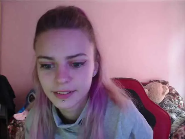 Live sex webcam photo for Ereskigal333 #241199709