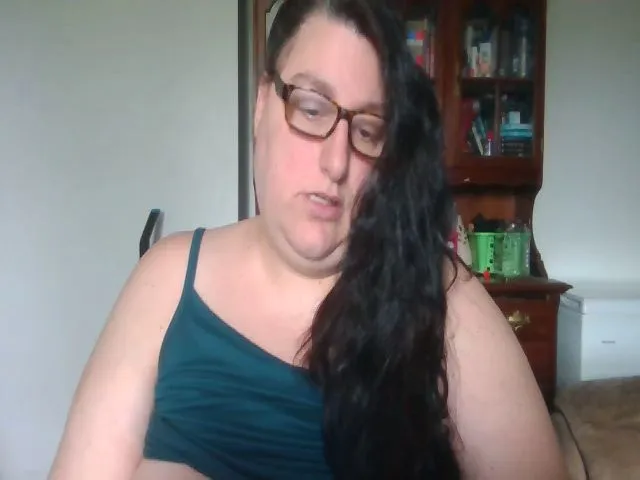 Live sex webcam photo for metalchick420 #257629851