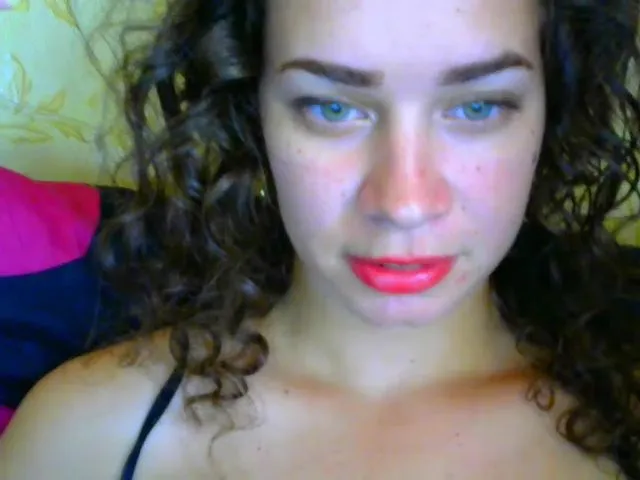Live sex webcam photo for SofiAmeli #255904262