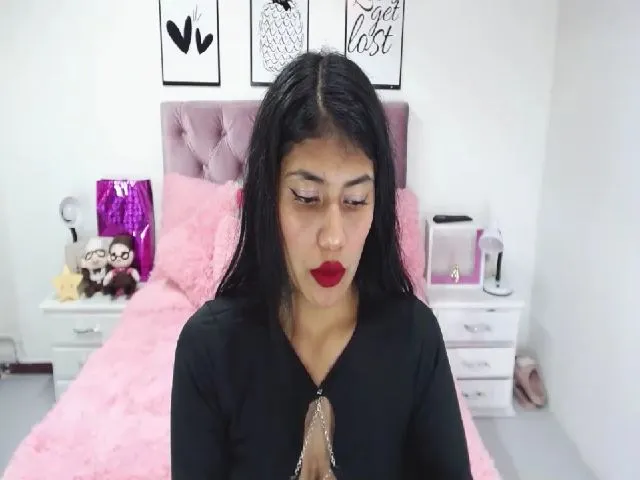 Live sex webcam photo for PeytonBrunett #262894076