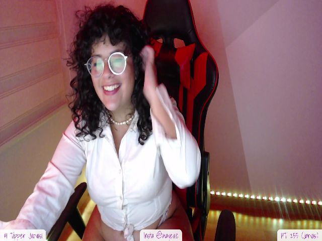 Live sex webcam photo for Isabela_1 #255556379