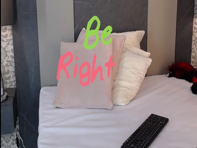 Live sex webcam photo for NoaVega #255776948