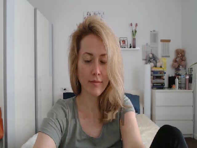 Live sex webcam photo for TessaPerf #260646890