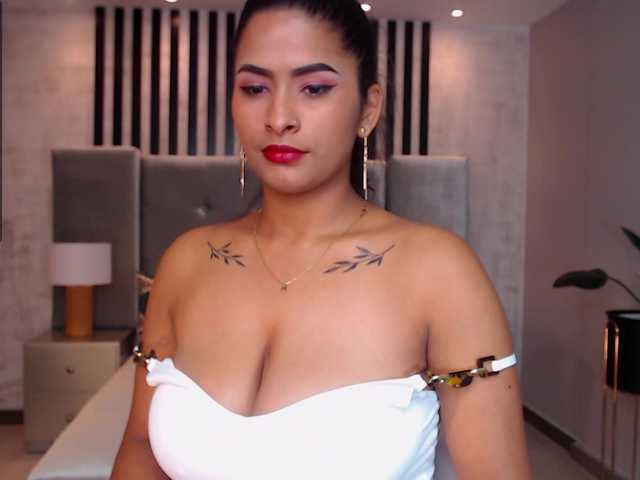 Live sex webcam photo for ChannelBrown #241072550