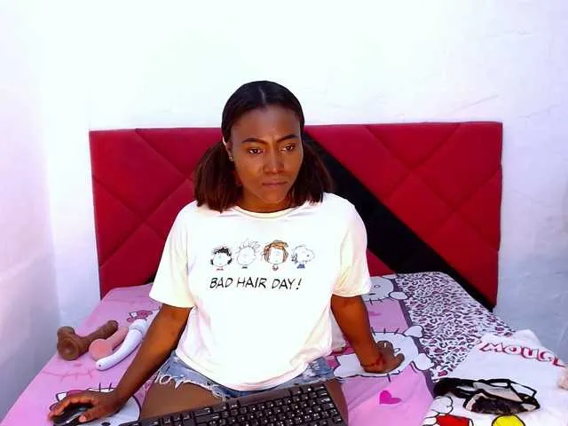 Live sex webcam photo for Victorysmith #254717565