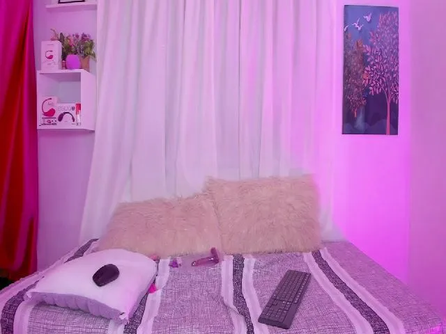 Live sex webcam photo for Meganmoore_ #259090907