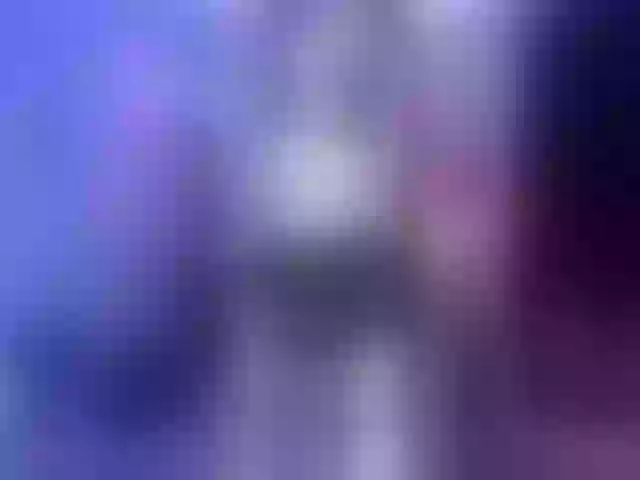 Live sex webcam photo for DomLioness #261104046
