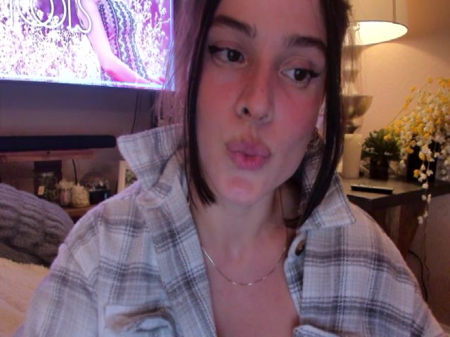 Live sex webcam photo for TyleyCriss #253016433