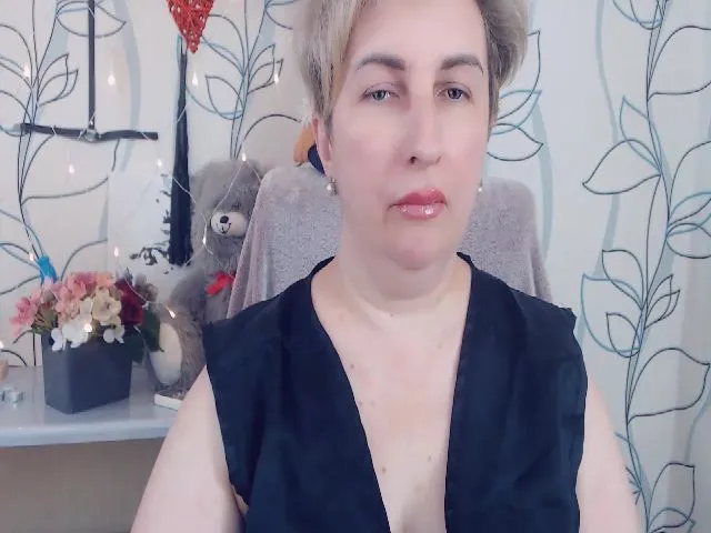 Live sex webcam photo for DepravedMadam #252418672