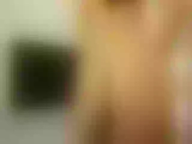 Live sex webcam photo for Ammie_ #257913939