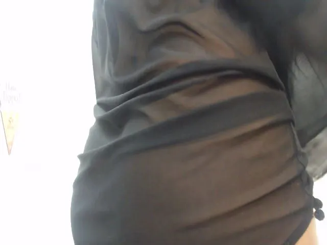 Live sex webcam photo for Alyssia_ocean #255673020