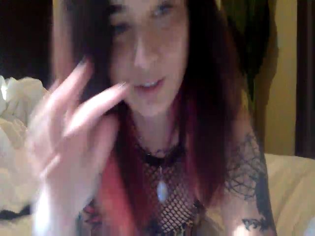 Live sex webcam photo for BillieFox_ #252398239