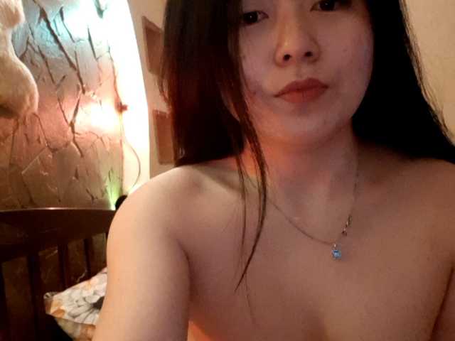 Live sex webcam photo for dasha922 #241235867