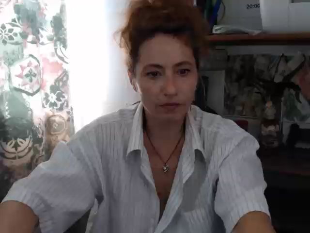 Live sex webcam photo for RiaXXS #261285827