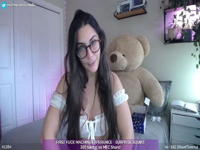 Live sex webcam photo for LanaTy #260904015