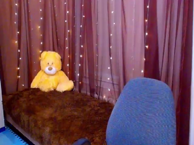 Live sex webcam photo for Minni_Mouse_ #259456377