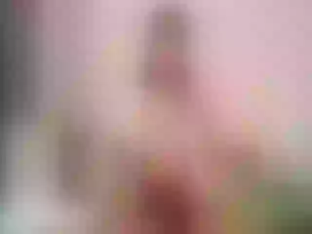 Live sex webcam photo for MadelinLove #254019573