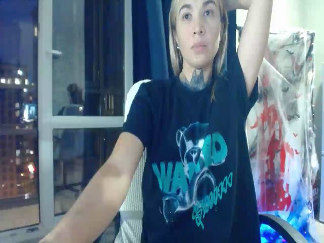 Live sex webcam photo for Angie_Wild #255432996