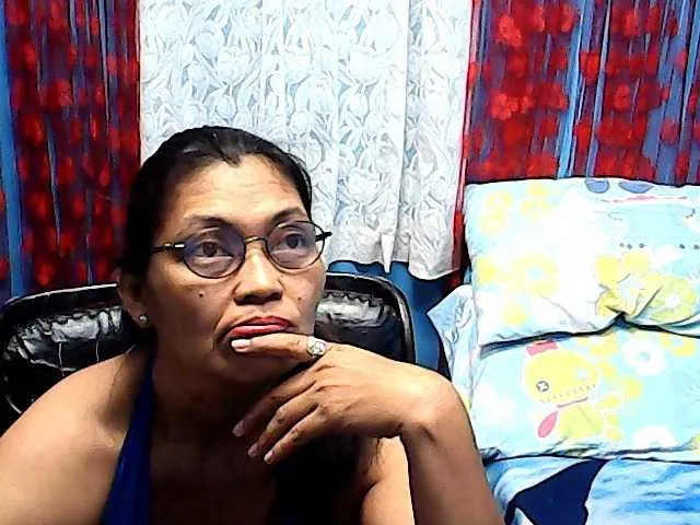 Live sex webcam photo for hOtGranny4u #241137687