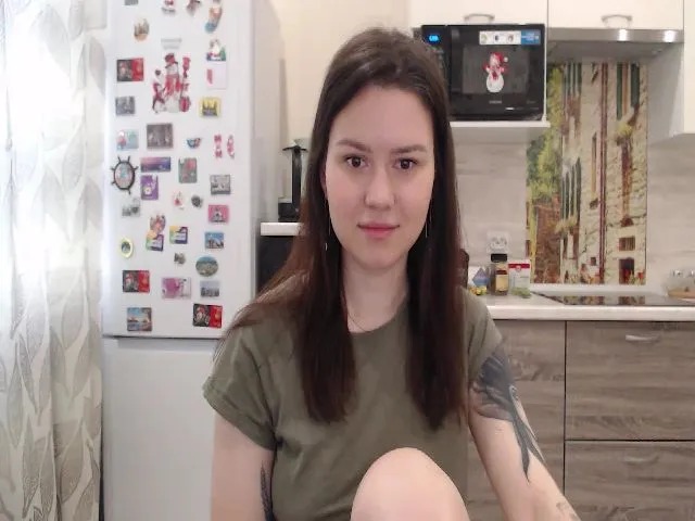 Live sex webcam photo for WonderXGirlXX #261949192