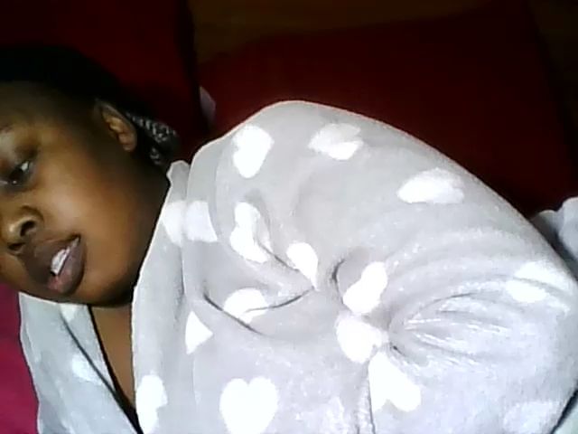 Live sex webcam photo for ebonyslut95 #265333381