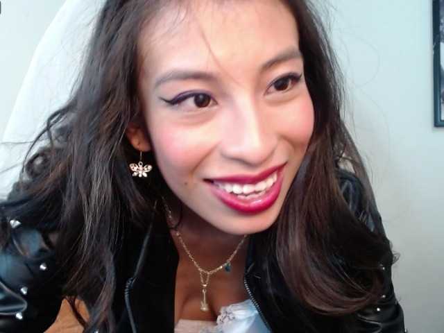 Live sex webcam photo for Megan-simmons #241298354