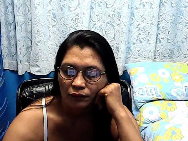 Live sex webcam photo for hOtGranny4u #241009699