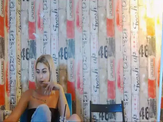 Live sex webcam photo for RubbyKalifha #264845956