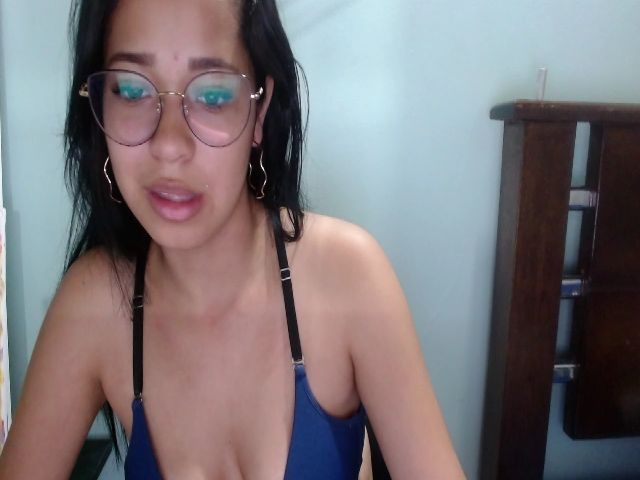 Live sex webcam photo for Gina_reid #254124722