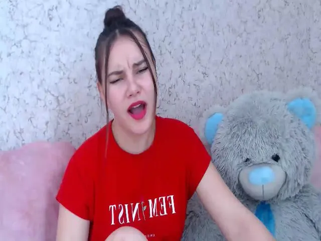 Live sex webcam photo for Quardiona #253347462