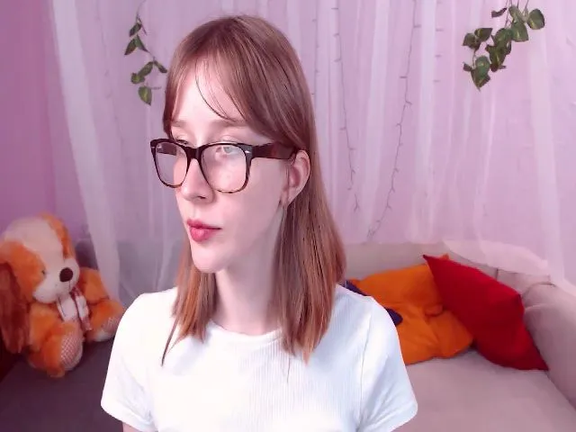 Live sex webcam photo for Ms_christiana #252574231