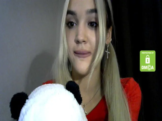 Live sex webcam photo for MyyDream #258830109
