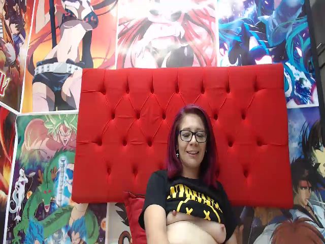 Live sex webcam photo for alice_hot02 #263163589