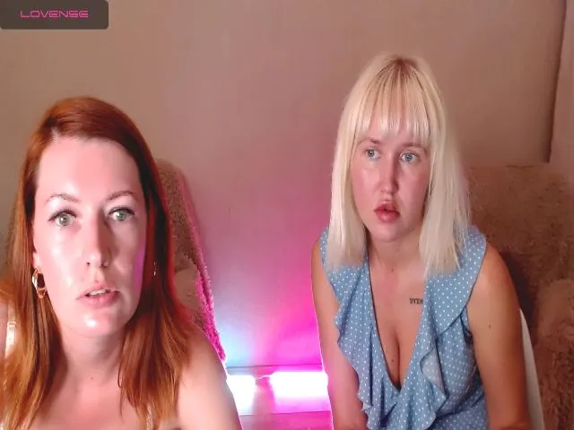 Live sex webcam photo for ChelseaMoon #259494017