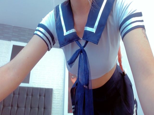 Live sex webcam photo for Violetdarkk #252317487