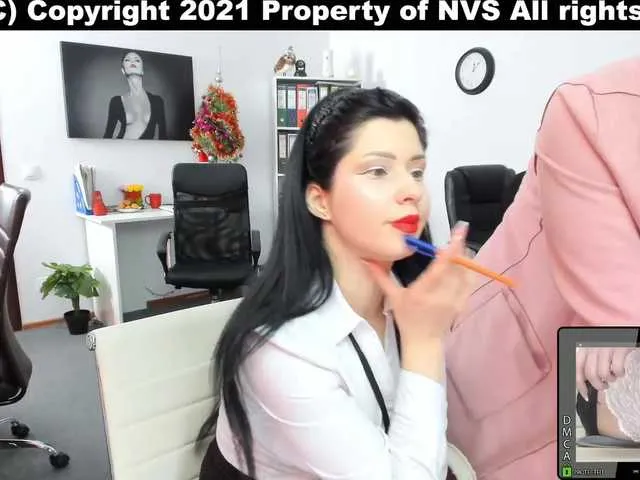 Live sex webcam photo for KinkyOffice #240985563