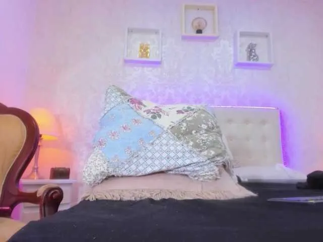 Live sex webcam photo for couplehorny1 #257388522