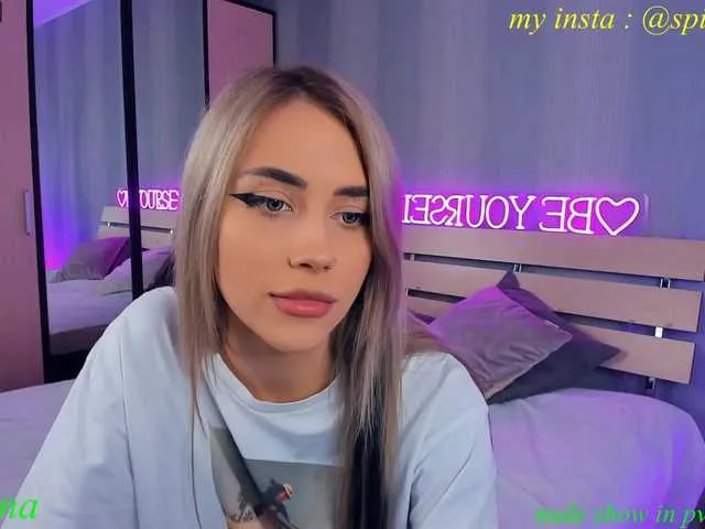 Live sex webcam photo for KaprinaGirrs #241202102