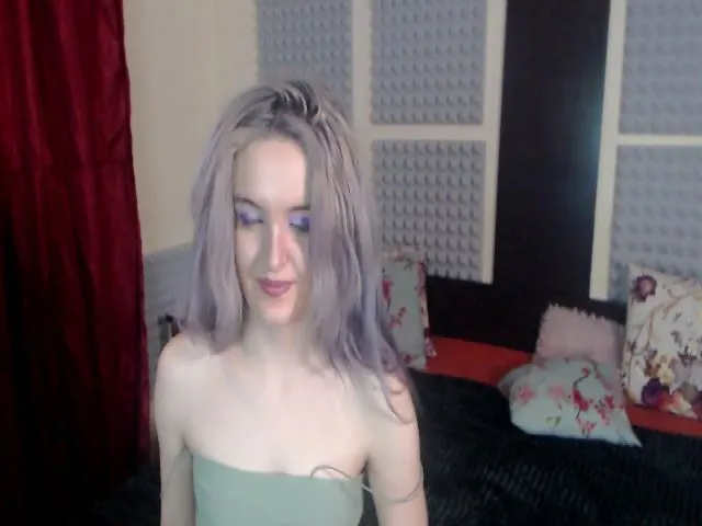 Live sex webcam photo for ArryaPurple #252642210