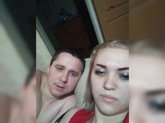 Live sex webcam photo for AlinaPixel #247632864