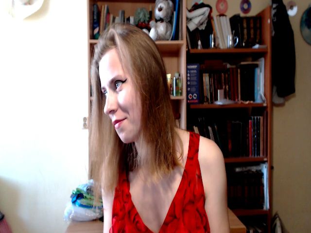 Live sex webcam photo for WinterGoddess #260629349