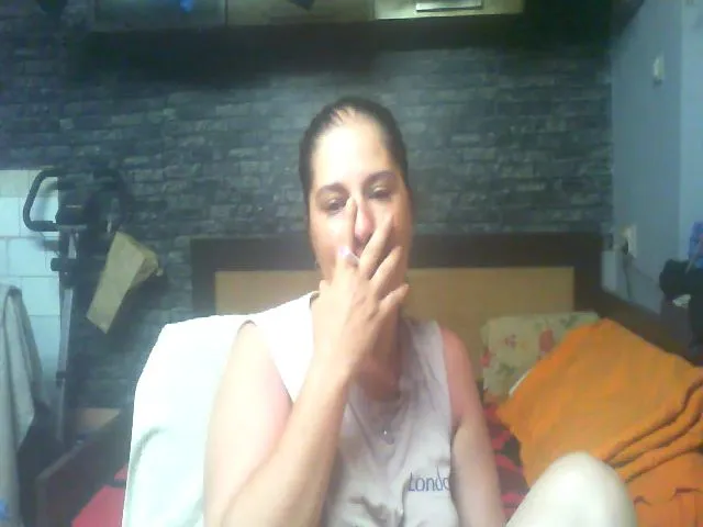 Live sex webcam photo for MGabrielle #255584906