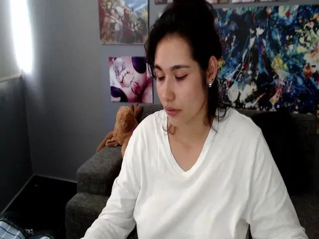 Live sex webcam photo for Jade_leon_ #256947486