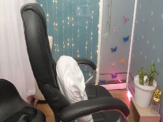 Live sex webcam photo for Anahi_moore #251657014