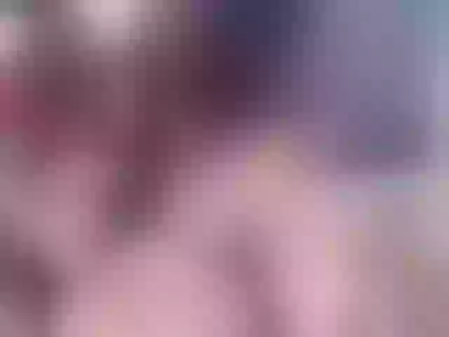 Live sex webcam photo for AliceMuller #287873448